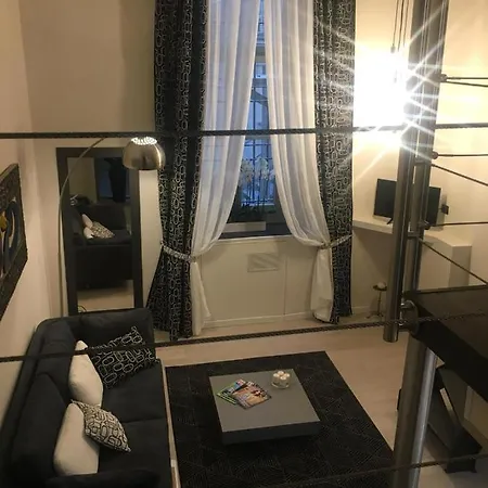Alojamento de Acomodação e Pequeno-almoço Luxory Loft 4*